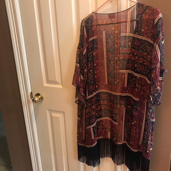 LuLaroe Monroe Fringed Kimono, Large, NWT - Picture 5 of 5